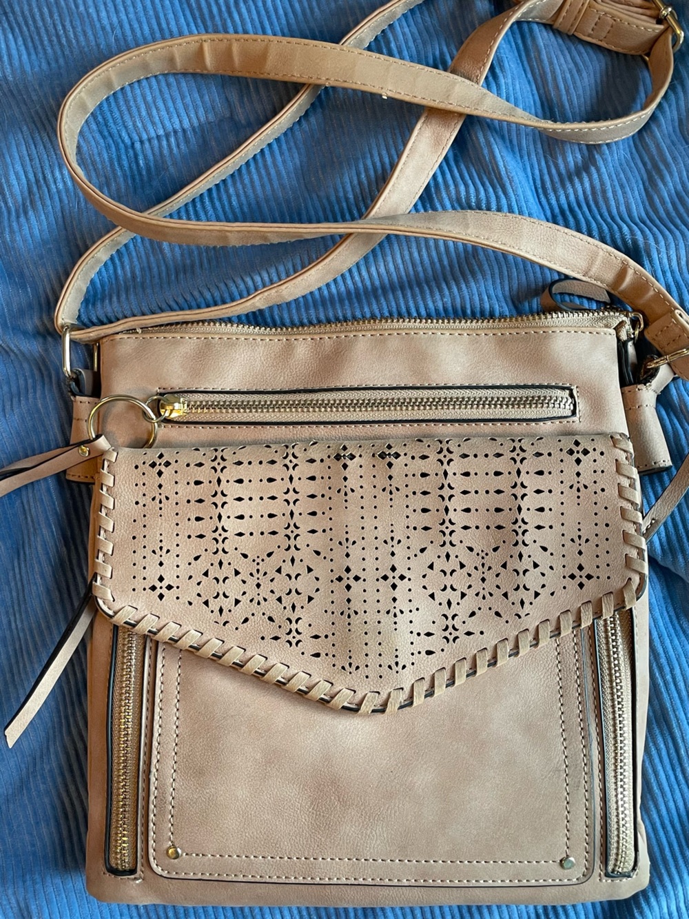 Women's Light Pink Crossbody Bag with Laser-Cut Detail